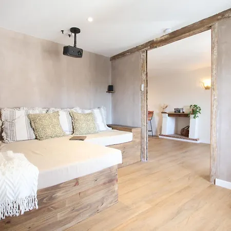 Maison - La Boheme アパート *